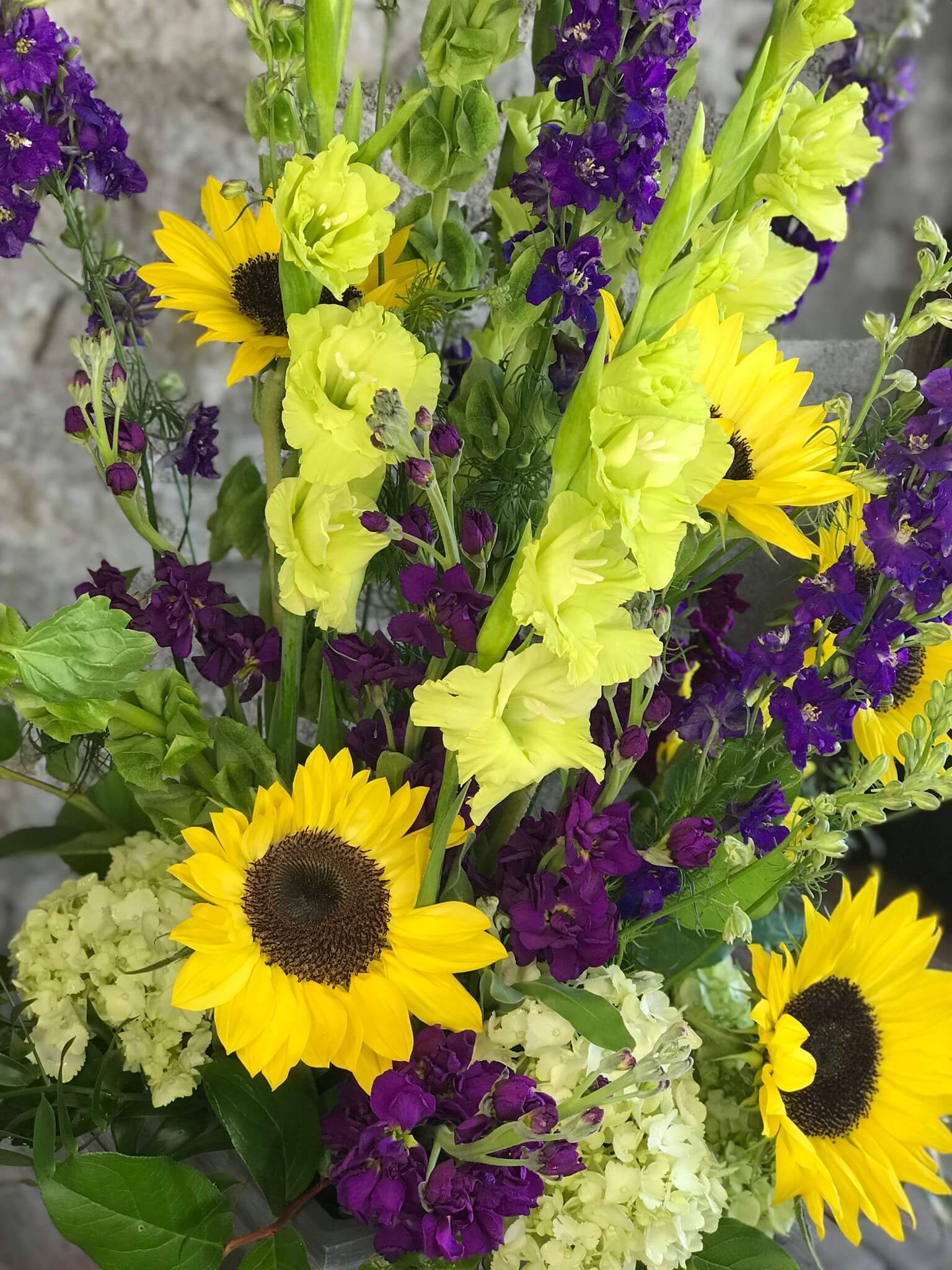 Sunflower Tribute Urn - Image 3