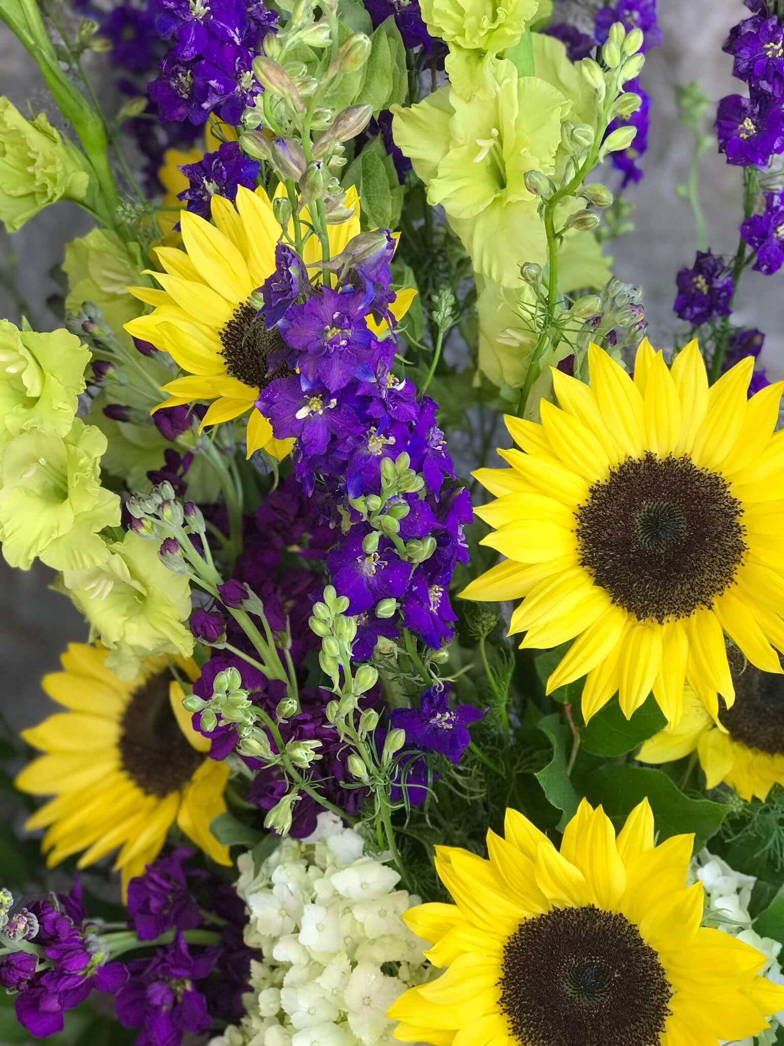 Sunflower Tribute Urn - Image 4